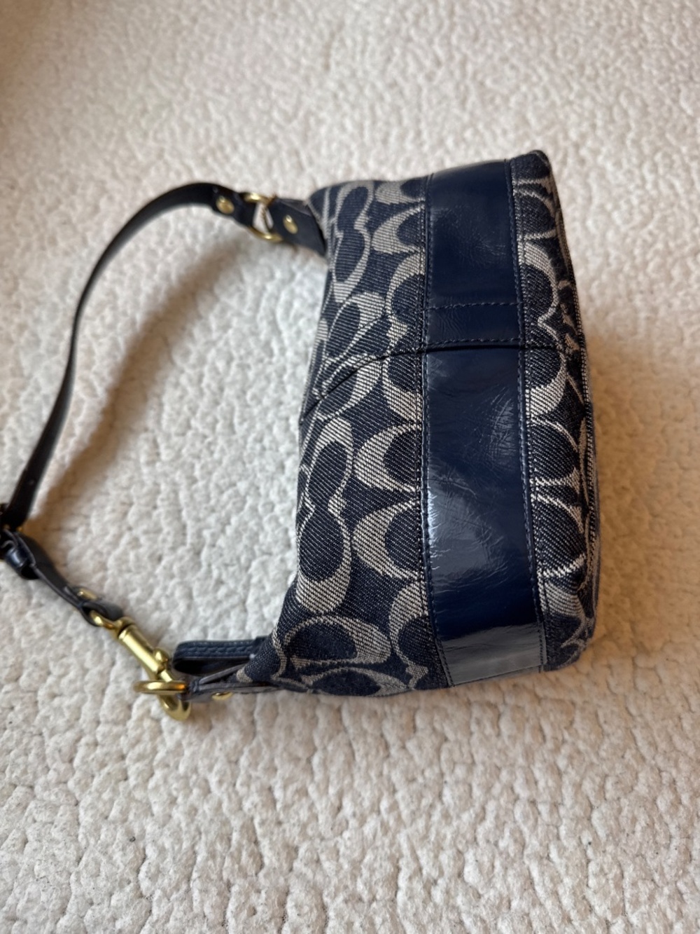 Coach handbag - Picture 2 of 9